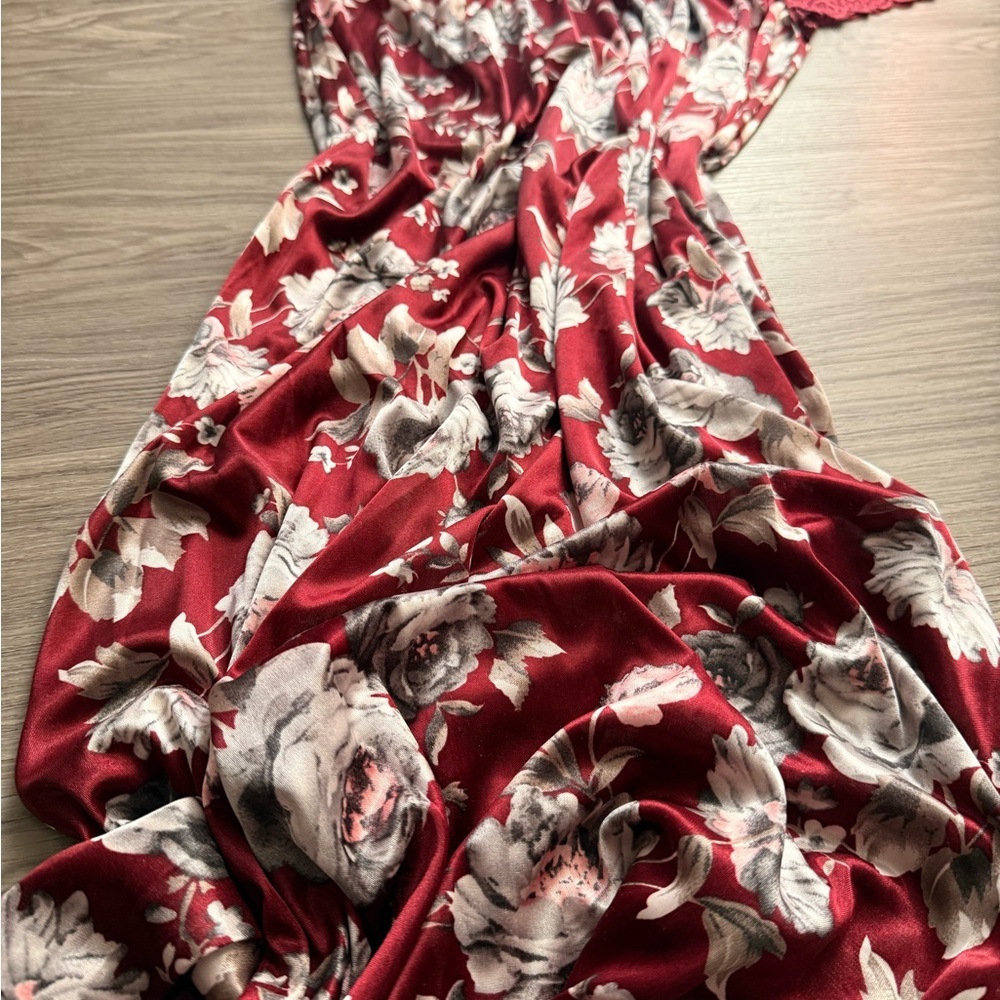 Floral Off-Shoulder Dress - Picture 3 of 4